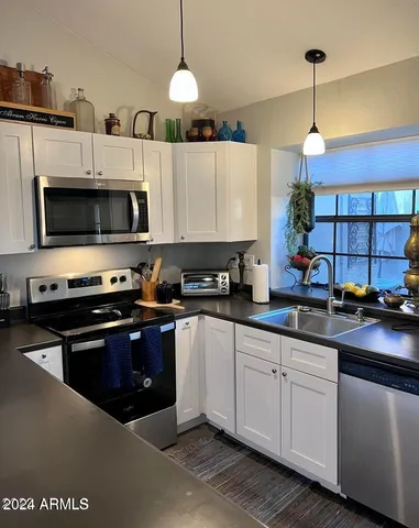 $2,400 | 5704 East Aire Libre Avenue, Unit 1108, Scottsdale, AZ 85254