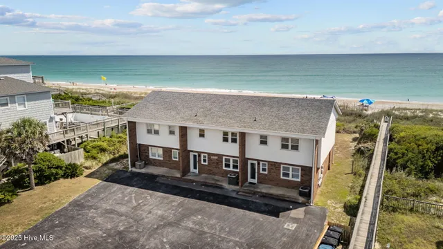 $595,000 | 3307 Ocean Drive, Unit 2, Emerald Isle, NC 28594