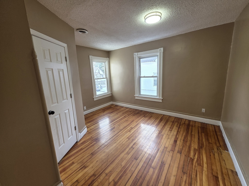 184 King Street, Unit 2 Springfield, MA 01109 - Photo 12 of 18