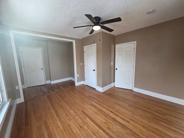 $2,200 | 184 King Street, Unit 2, Springfield, MA 01109