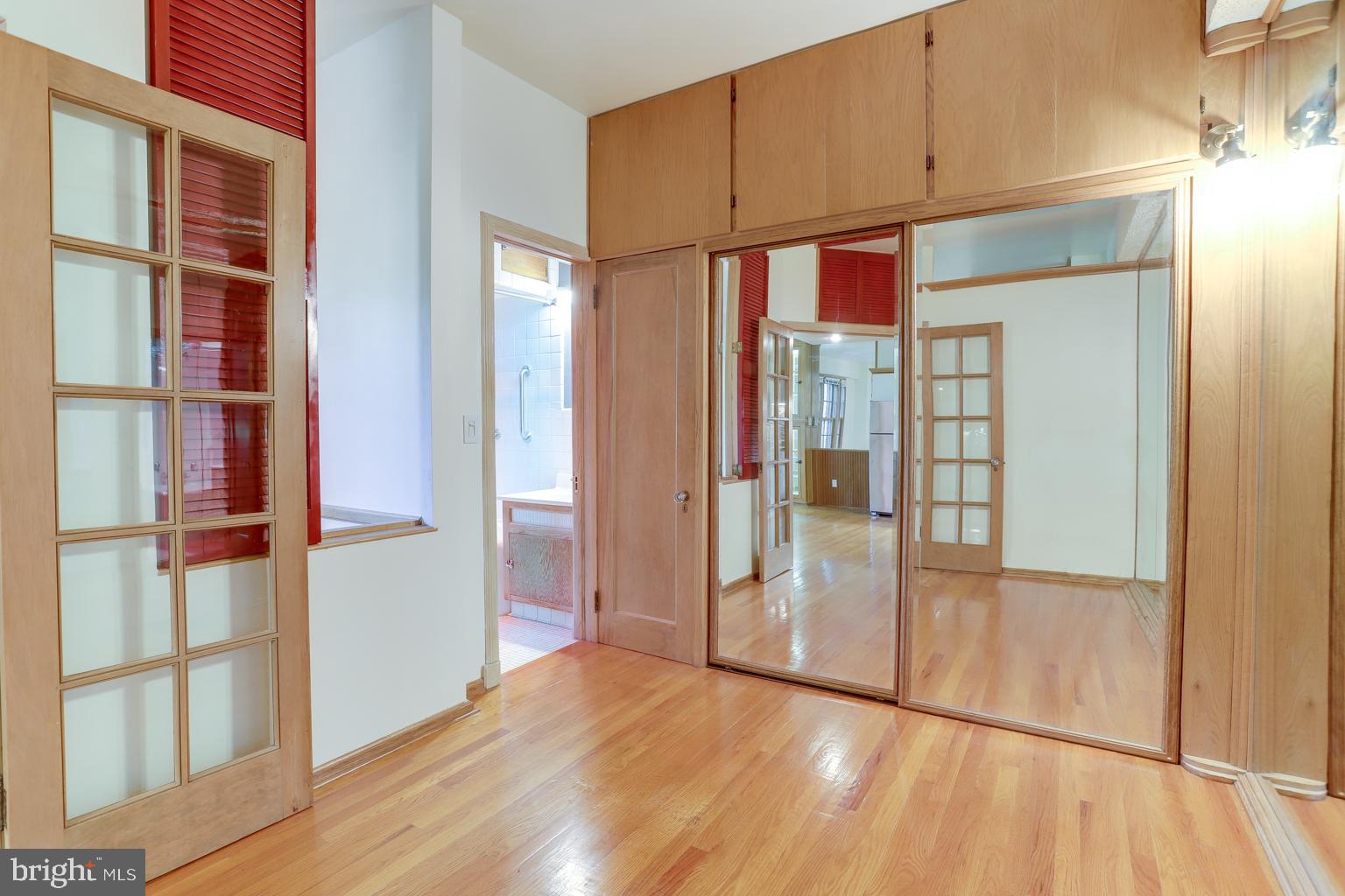 2032 Belmont Road Northwest, Unit 404 Washington, DC 20009 - Photo 16 of 37 Gallery Image 16