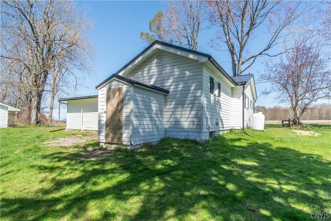 20295 Storrs Road Sackets Harbor, NY 13685 - Photo 27 of 32
