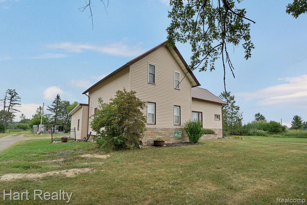 16298 Imlay City Road Capac, MI 48014 - Photo 4 of 47 Gallery Image 4