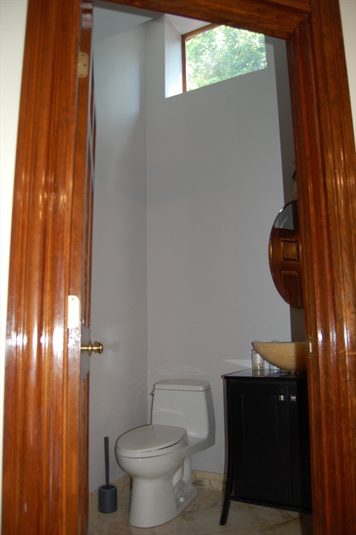 16 Kent Square, Unit 1 Brookline, MA 02446 - Photo 11 of 25