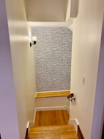 $6,000 | 16 Kent Square, Unit 1, Brookline, MA 02446