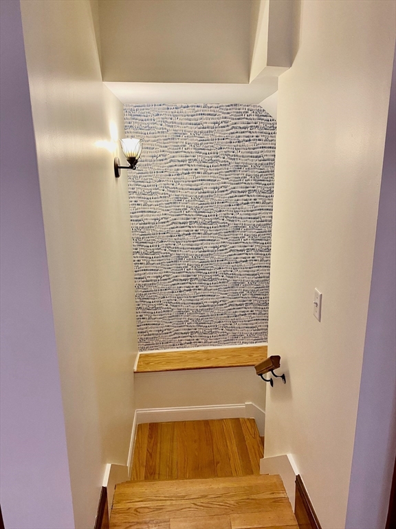 16 Kent Square, Unit 1 Brookline, MA 02446 - Photo 14 of 25