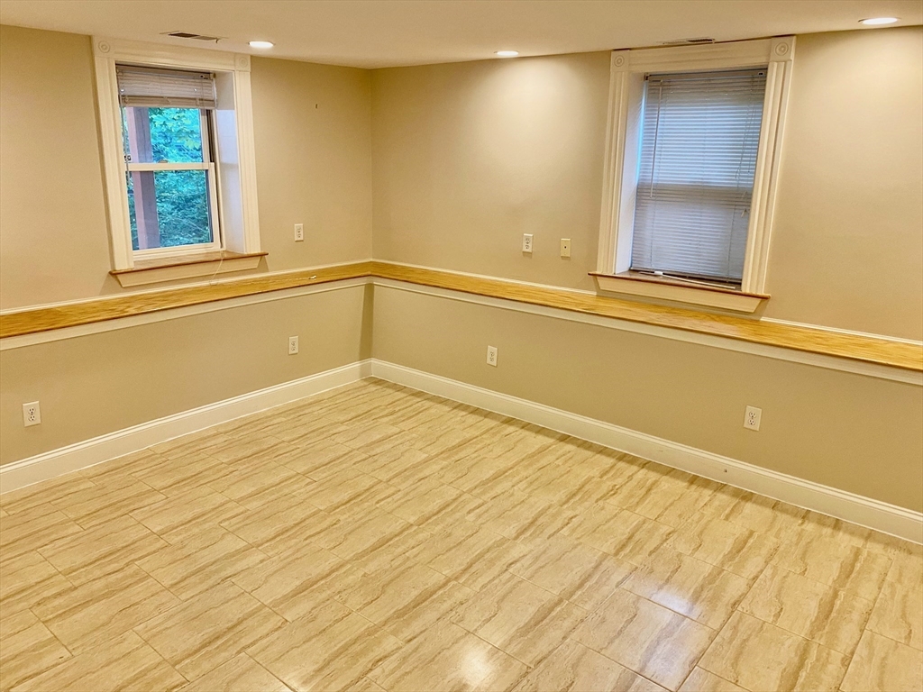 16 Kent Square, Unit 1 Brookline, MA 02446 - Photo 15 of 25