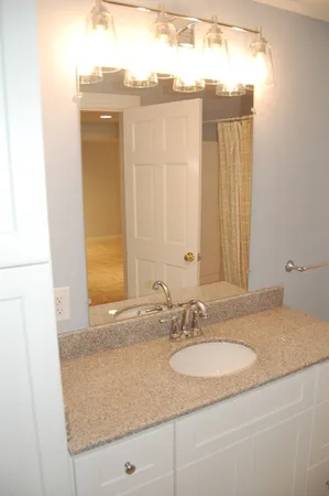 $6,000 | 16 Kent Square, Unit 1, Brookline, MA 02446