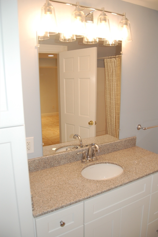 16 Kent Square, Unit 1 Brookline, MA 02446 - Photo 21 of 25