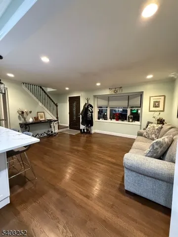 $4,900 | 71 Wingra Avenue, Rutherford, NJ 07070