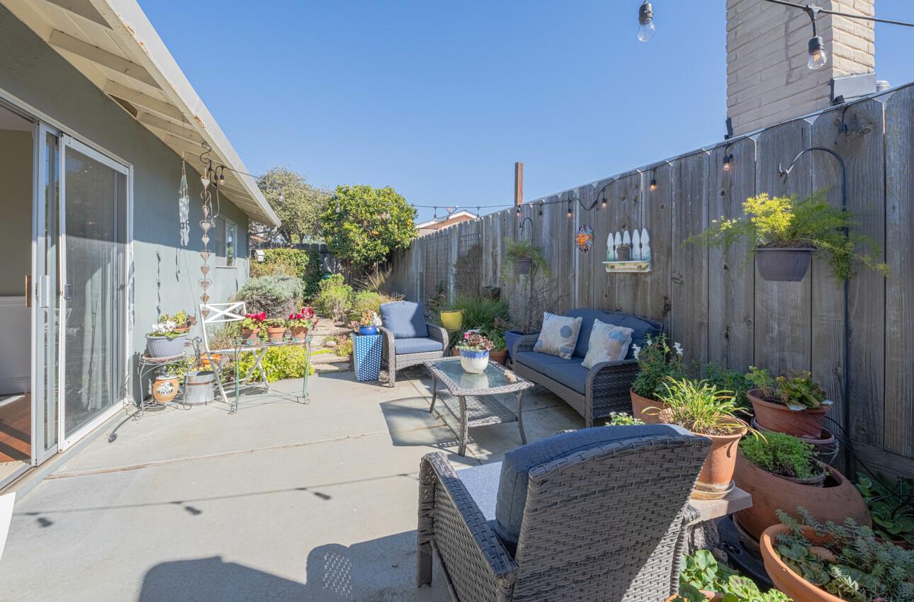408 Kipling Street Salinas, CA 93901 - Photo 16 of 33 a view of a chairs and table in patio