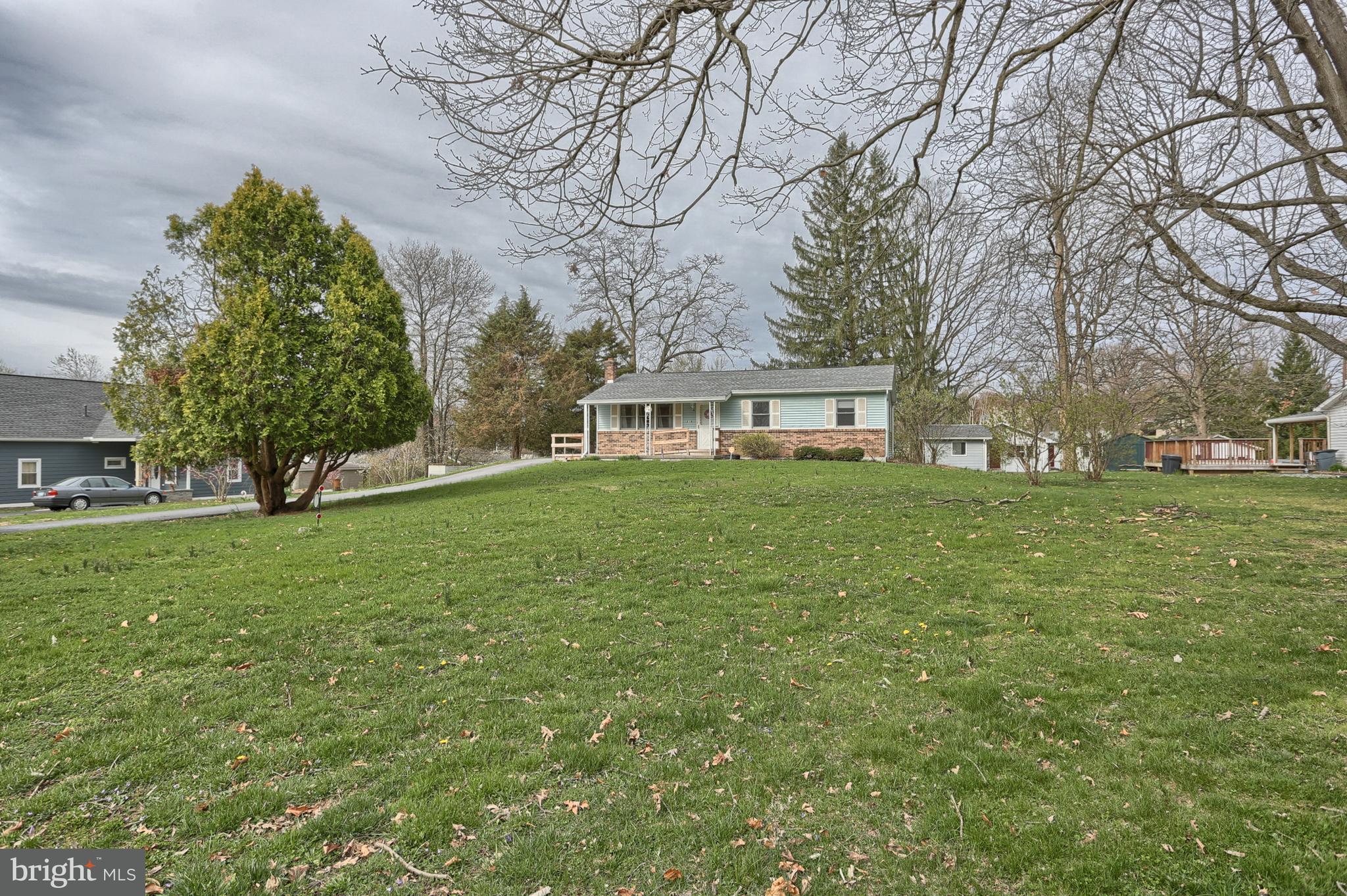 318 Beaver Road Harrisburg, PA 17112 - Photo 3 of 19 Home sits on almost a half acre