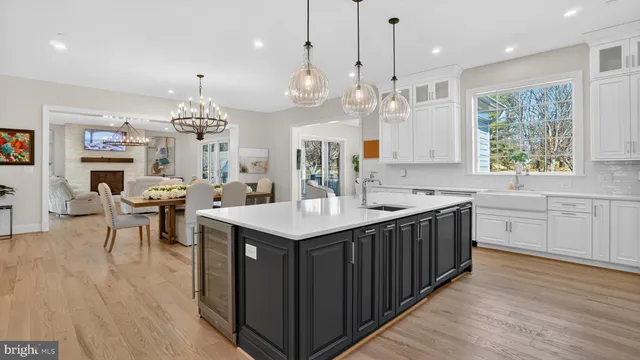 $3,399,990 | 10525 Tanager Lane, Potomac, MD 20854