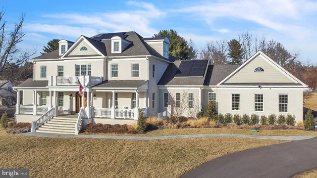 $3,399,990 | 10525 Tanager Lane, Potomac, MD 20854