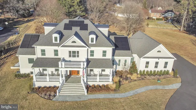 $3,399,990 | 10525 Tanager Lane, Potomac, MD 20854