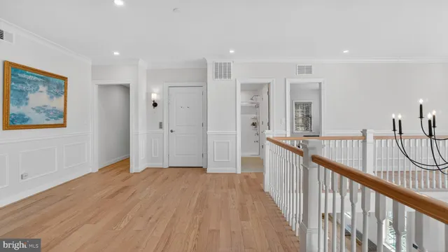 $3,399,990 | 10525 Tanager Lane, Potomac, MD 20854