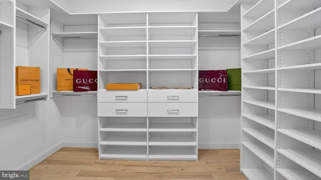 $3,399,990 | 10525 Tanager Lane, Potomac, MD 20854