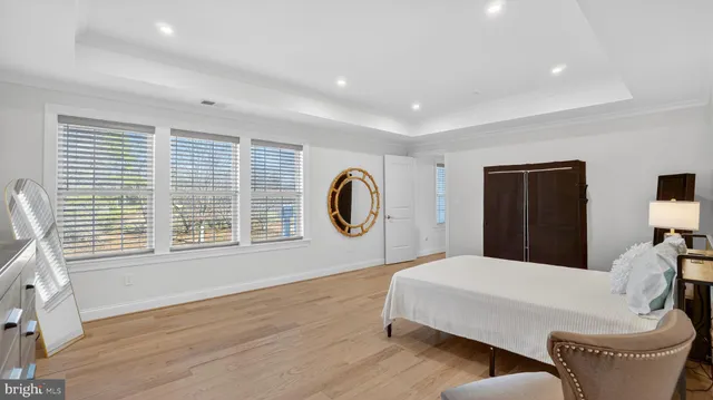 $3,399,990 | 10525 Tanager Lane, Potomac, MD 20854