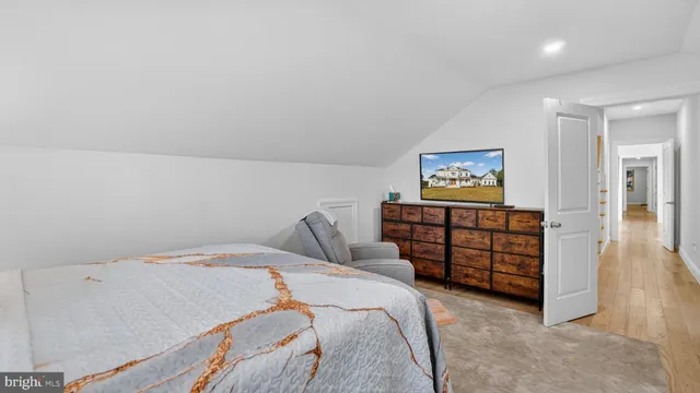 $3,399,990 | 10525 Tanager Lane, Potomac, MD 20854