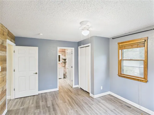 $215,000 | 300 East Mason Street, La Monte, MO 65337