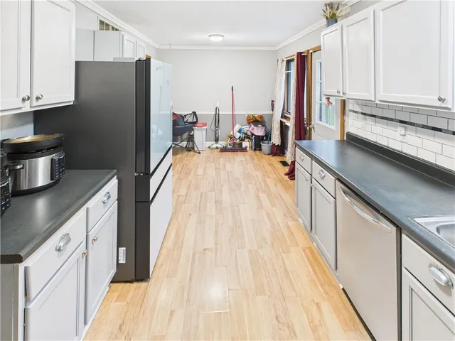 $215,000 | 300 East Mason Street, La Monte, MO 65337