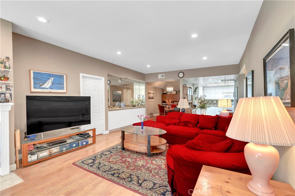 10511 Ashton Avenue, Unit 101 Los Angeles, CA 90024 - Photo 1 of 30 spacious living room