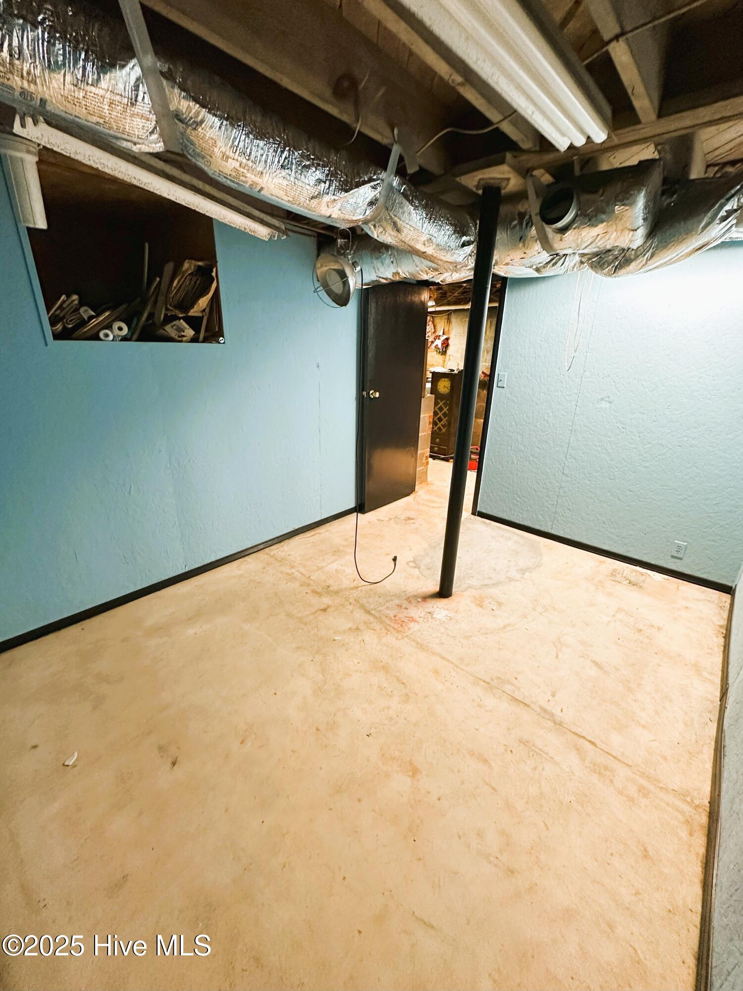 320 Aiken Road Southern Pines, NC 28387 - Photo 21 of 26 Flex space