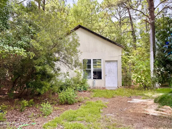 $395,000 | 320 Aiken Road, Southern Pines, NC 28387