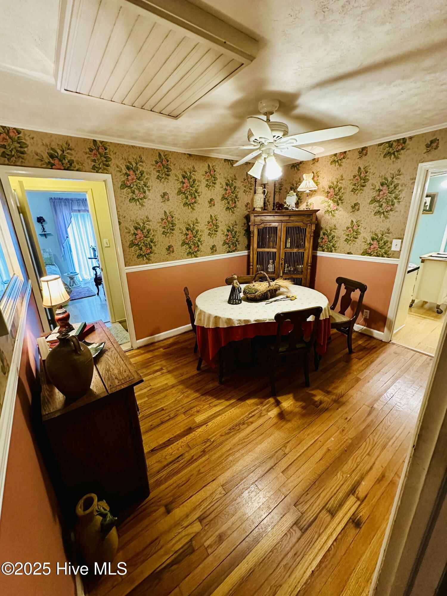 320 Aiken Road Southern Pines, NC 28387 - Photo 7 of 26 Dining Room