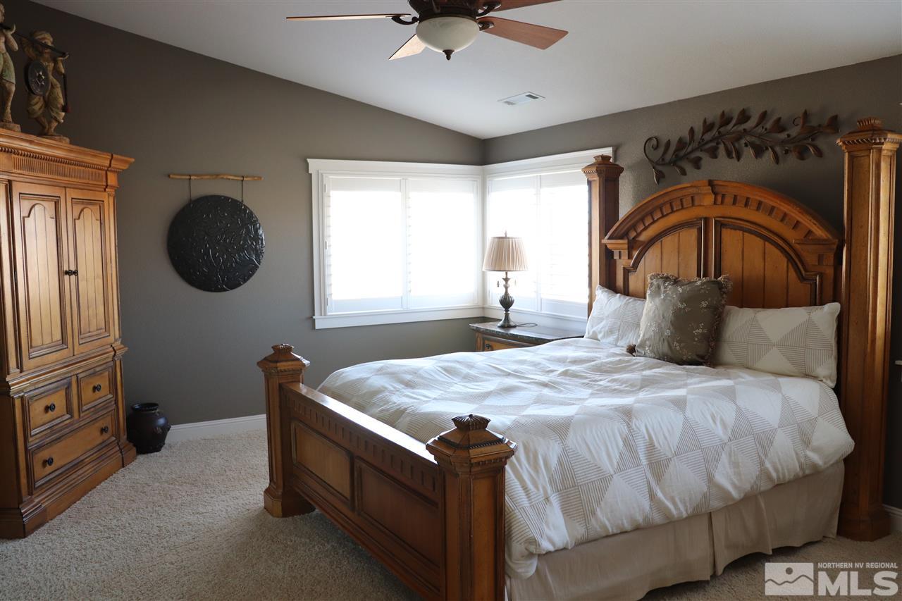 452 Calgary Drive Reno, NV 89511 - Photo 7 of 25 Photo 7