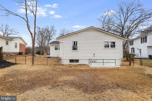 $799,000 | 14412 Barkwood Drive, Rockville, MD 20853