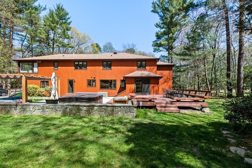 27 Huckleberry Hill Road Lincoln, MA 01773 - Photo 24 of 24