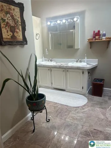 $149,000 | 55 Sycamore Drive, Bath, PA 18014