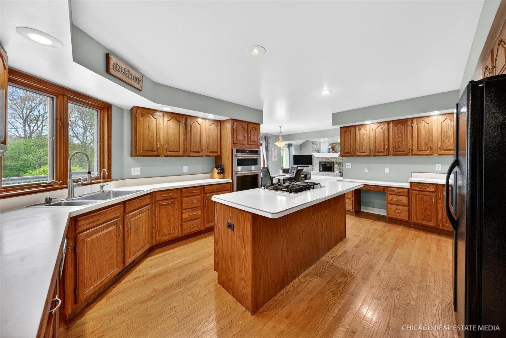 676 Old Westbury Road Crystal Lake, IL 60012 - Photo 16 of 67