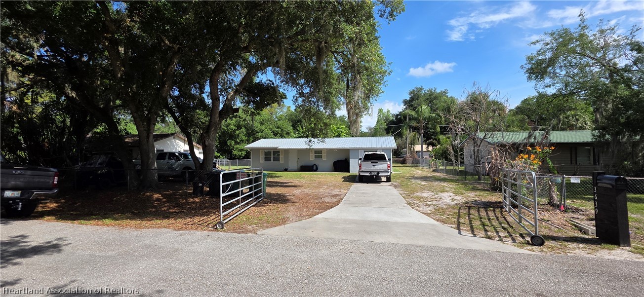 3639 Southwest 19th Street Okeechobee, FL 34974 - Photo 1 of 25