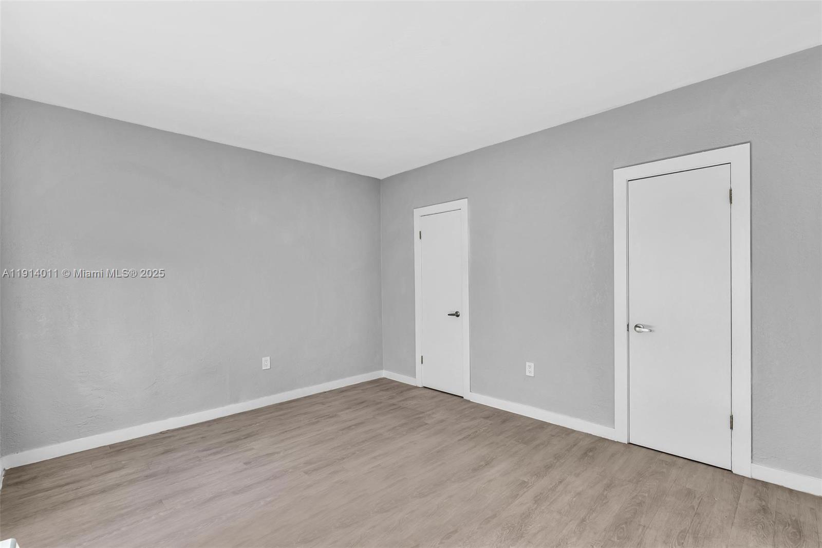 9200 East Bay Harbor Drive, Unit 2A Bay Harbor Islands, FL 33154 - Photo 24 of 45 a view of an empty room