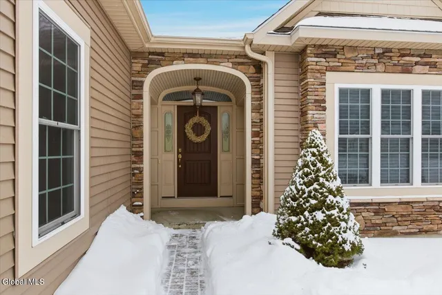 $849,900 | 9 Fieldstone Drive, Ballston, NY 12019