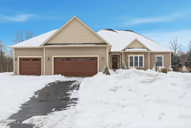 $849,900 | 9 Fieldstone Drive, Ballston, NY 12019