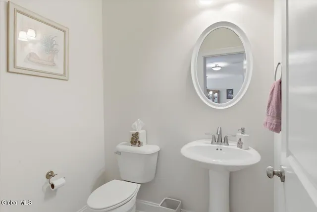 $849,900 | 9 Fieldstone Drive, Ballston, NY 12019