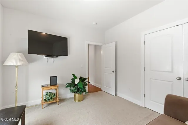 $849,900 | 9 Fieldstone Drive, Ballston, NY 12019