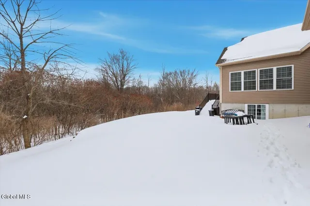 $849,900 | 9 Fieldstone Drive, Ballston, NY 12019