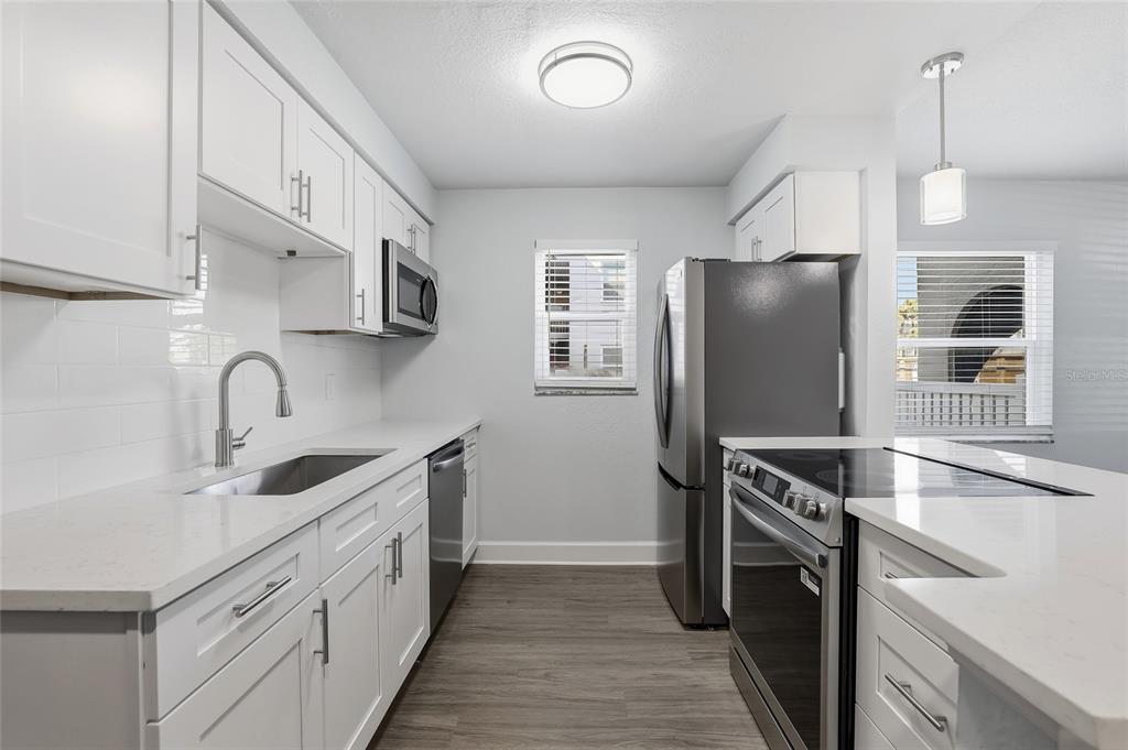 17035 Gulf Boulevard, Unit 113 North Redington Beach, FL 33708 - Photo 7 of 53