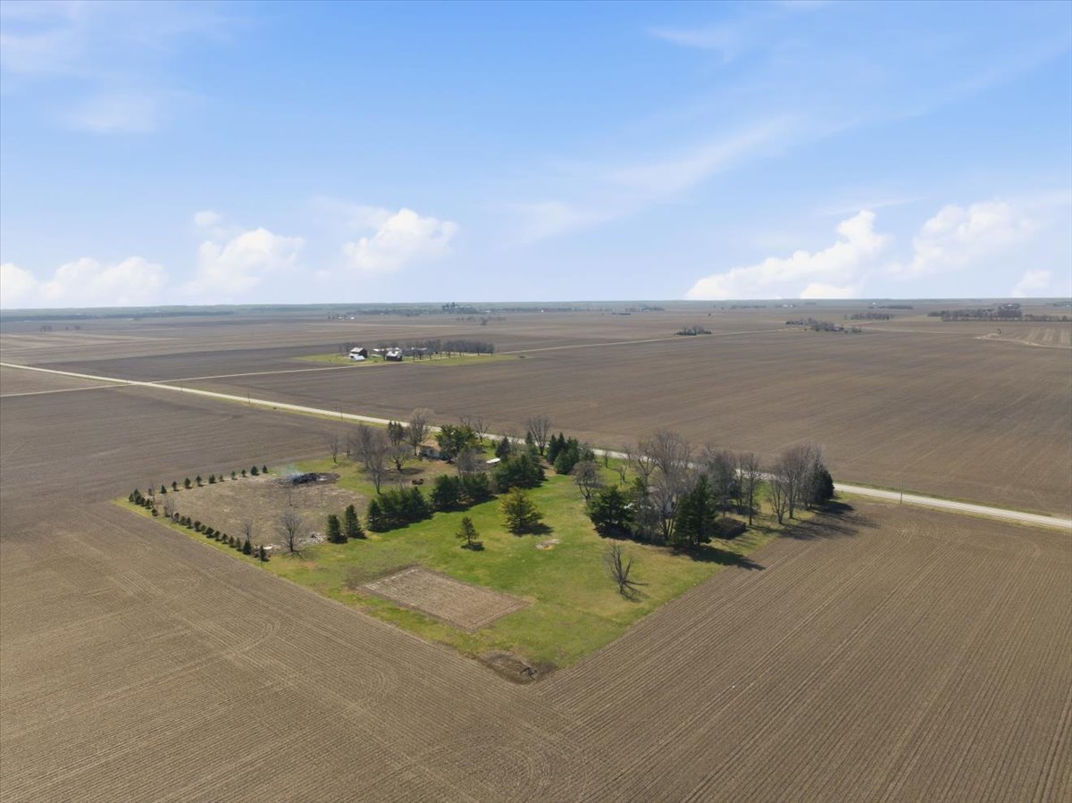 12347 North 400 East Road Stanford, IL 61774 - Photo 33 of 33