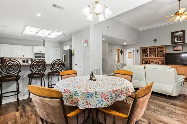 $539,900 | 711 South Harrison Street, West, TX 76691