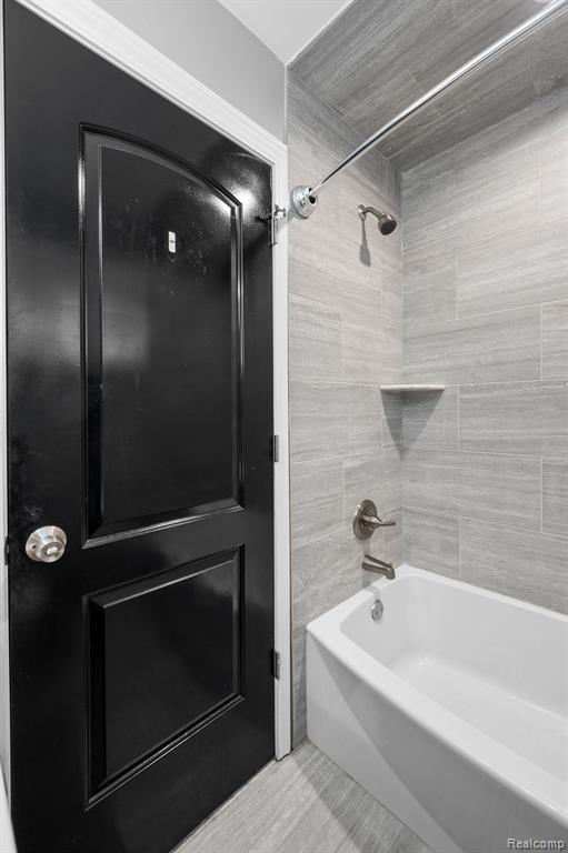 4125 Kent Road Royal Oak, MI 48073 - Photo 12 of 15