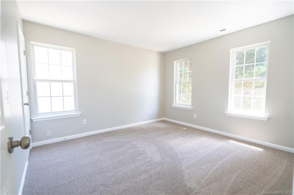 9005 Cameron Spring Road Charlotte, NC 28214 - Photo 19 of 35 Gallery Image 19