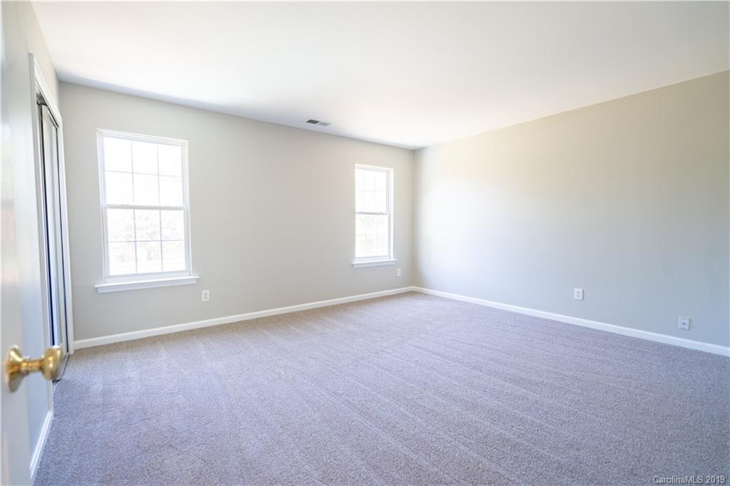 9005 Cameron Spring Road Charlotte, NC 28214 - Photo 21 of 35 Gallery Image 21