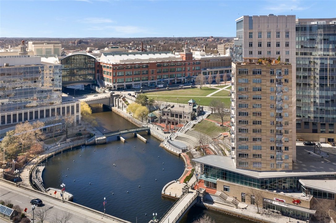 200 Exchange Street, Unit 812 Providence, RI 02903 - Photo 41 of 47 Overlooking the River