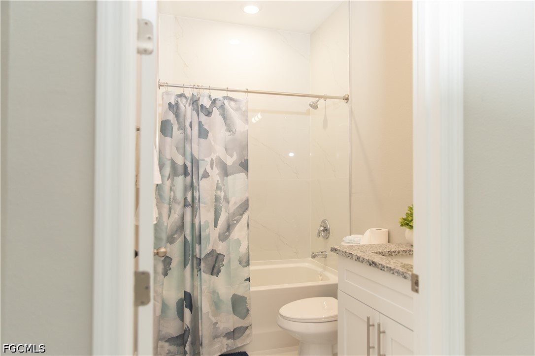 1226 Chrisholm Street Lehigh Acres, FL 33974 - Photo 9 of 17