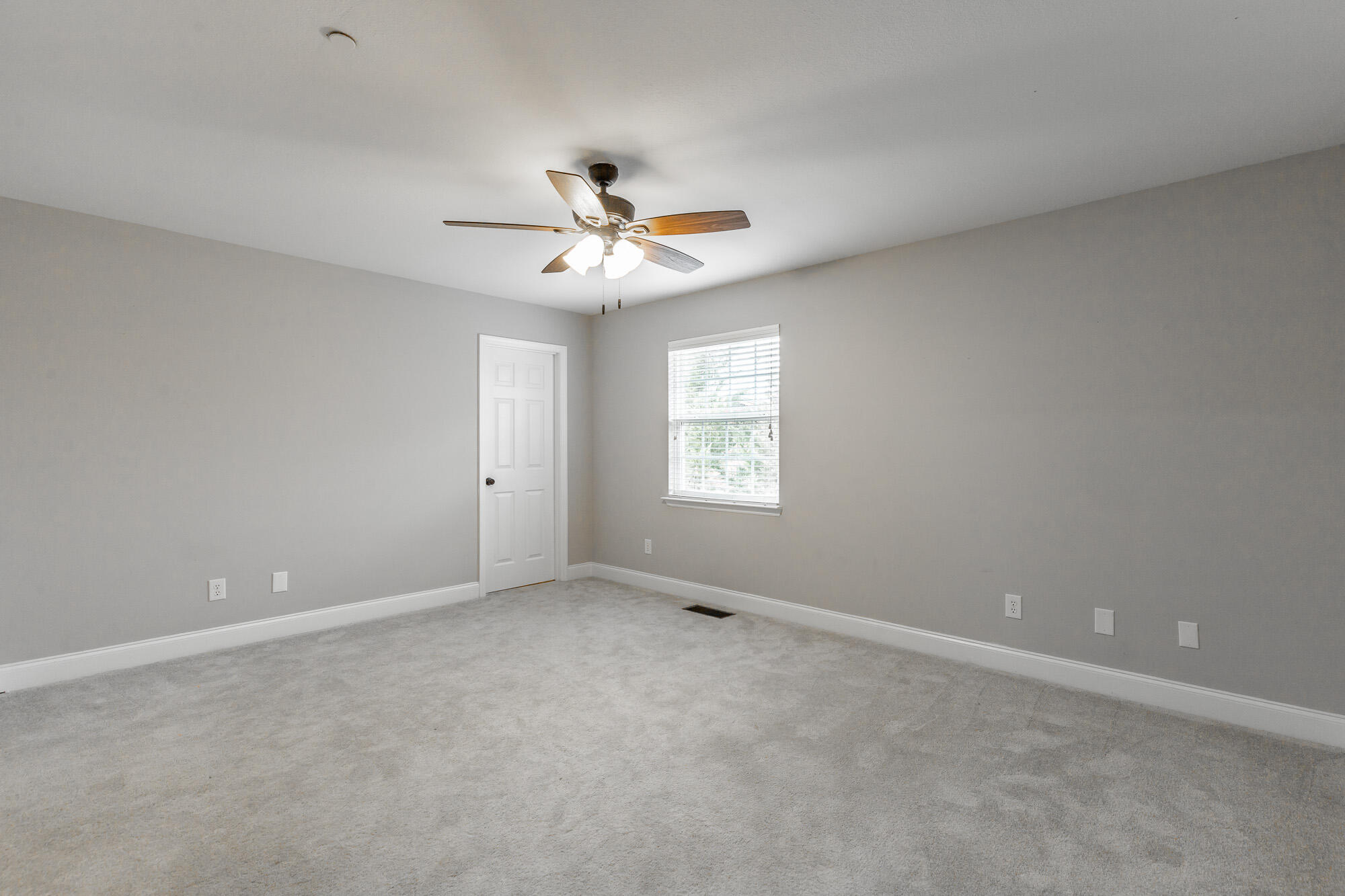 1109 Maple Tree Lane Chattanooga, TN 37421 - Photo 27 of 33 1109 Maple Tree Lane HD-23